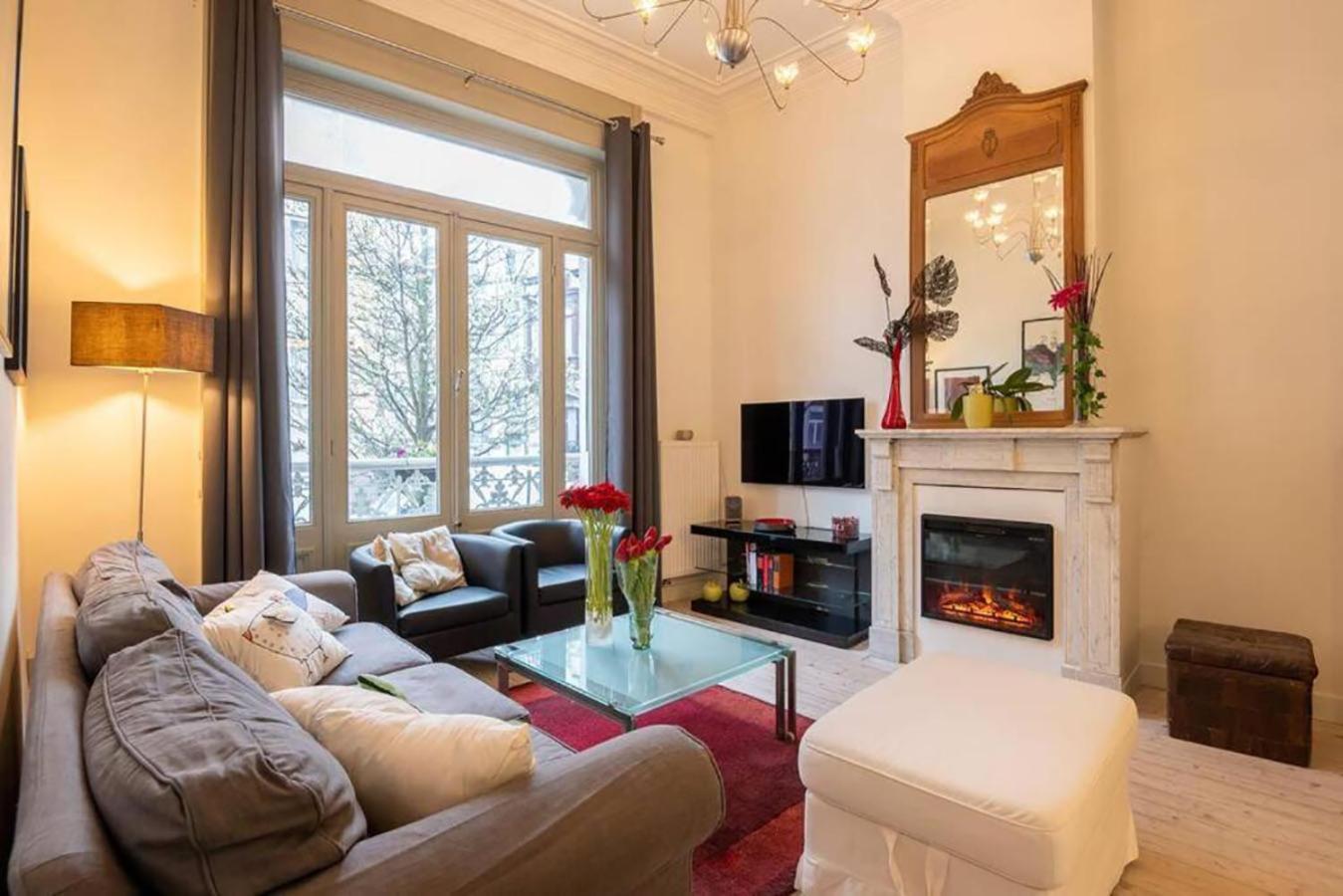 Spacious 7-bed House In Ostende