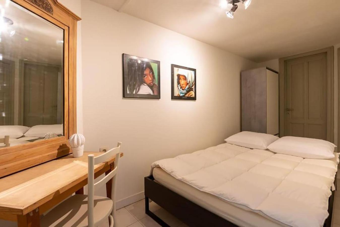 Spacious 7-bed House In Prázdninový dům *