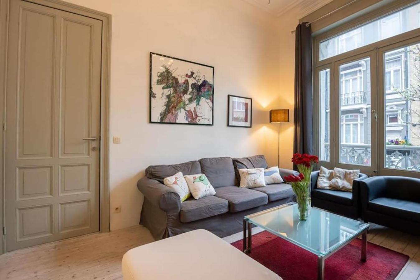 Spacious 7-bed House In Holiday home Ostend